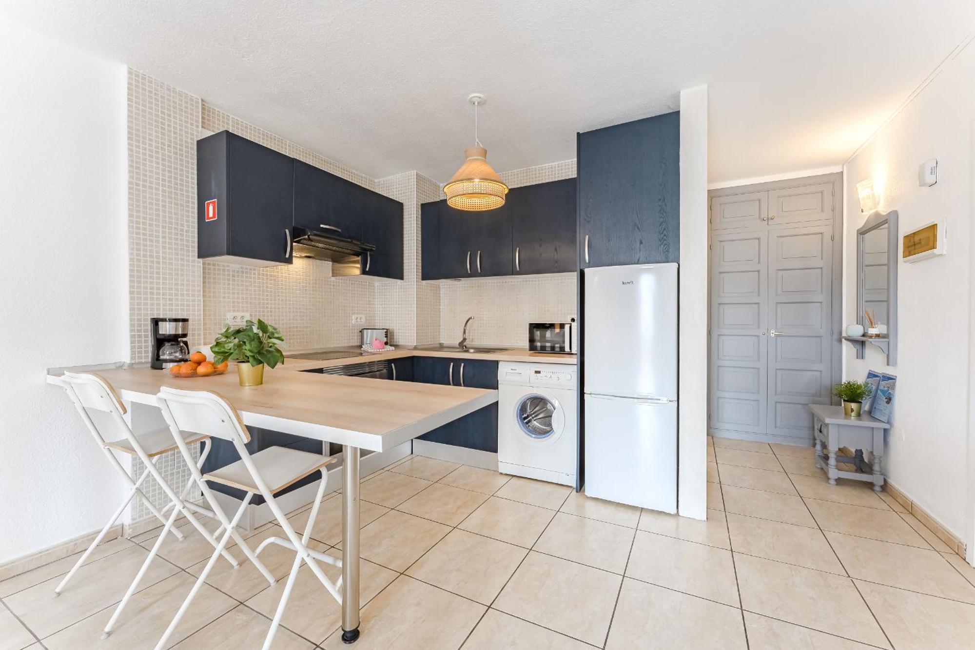 Blue Cristianos By Welcome Tenerife Los Cristianos  Exterior foto